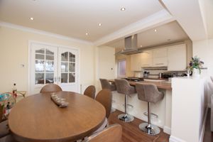Kitchen/Dining- click for photo gallery